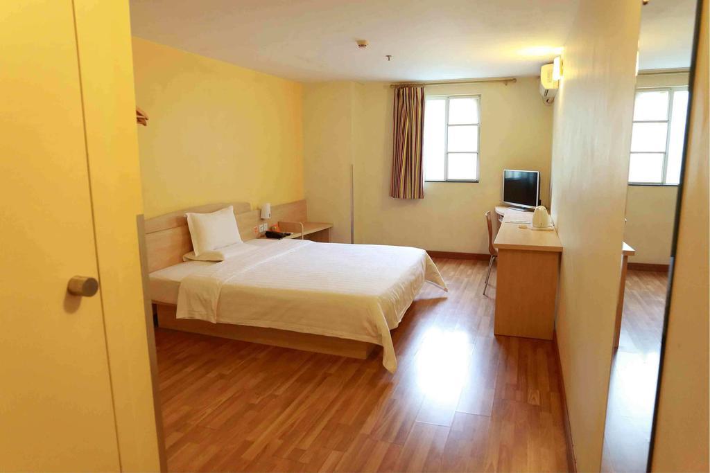 7Days Inn Guiyang Posts And Telecommunications Building חדר תמונה